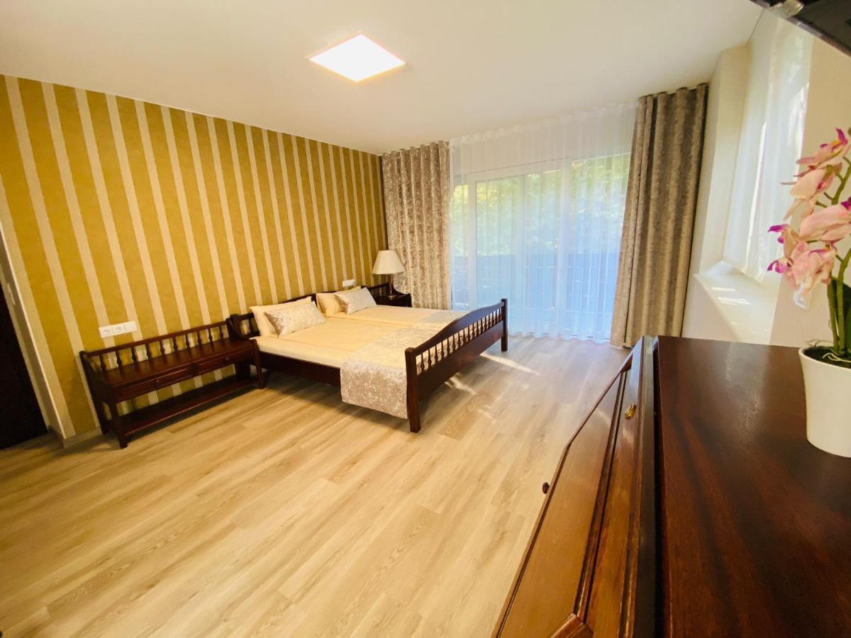 Ferienwohnung Auf Der Alm 21 N.6 Baden-Baden Exterior foto
